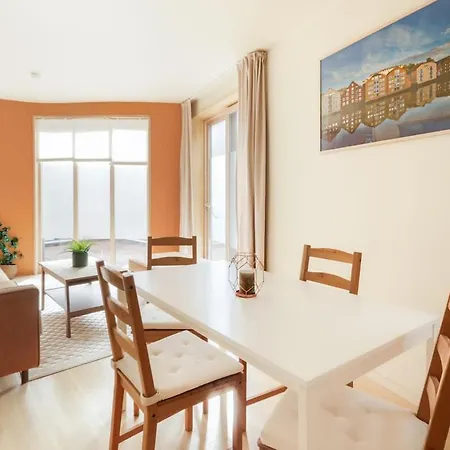 Elegant 1-bed In Centre דירה