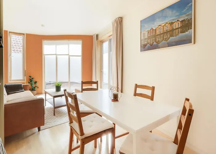 Elegant 1-bed In Centre Lägenhet